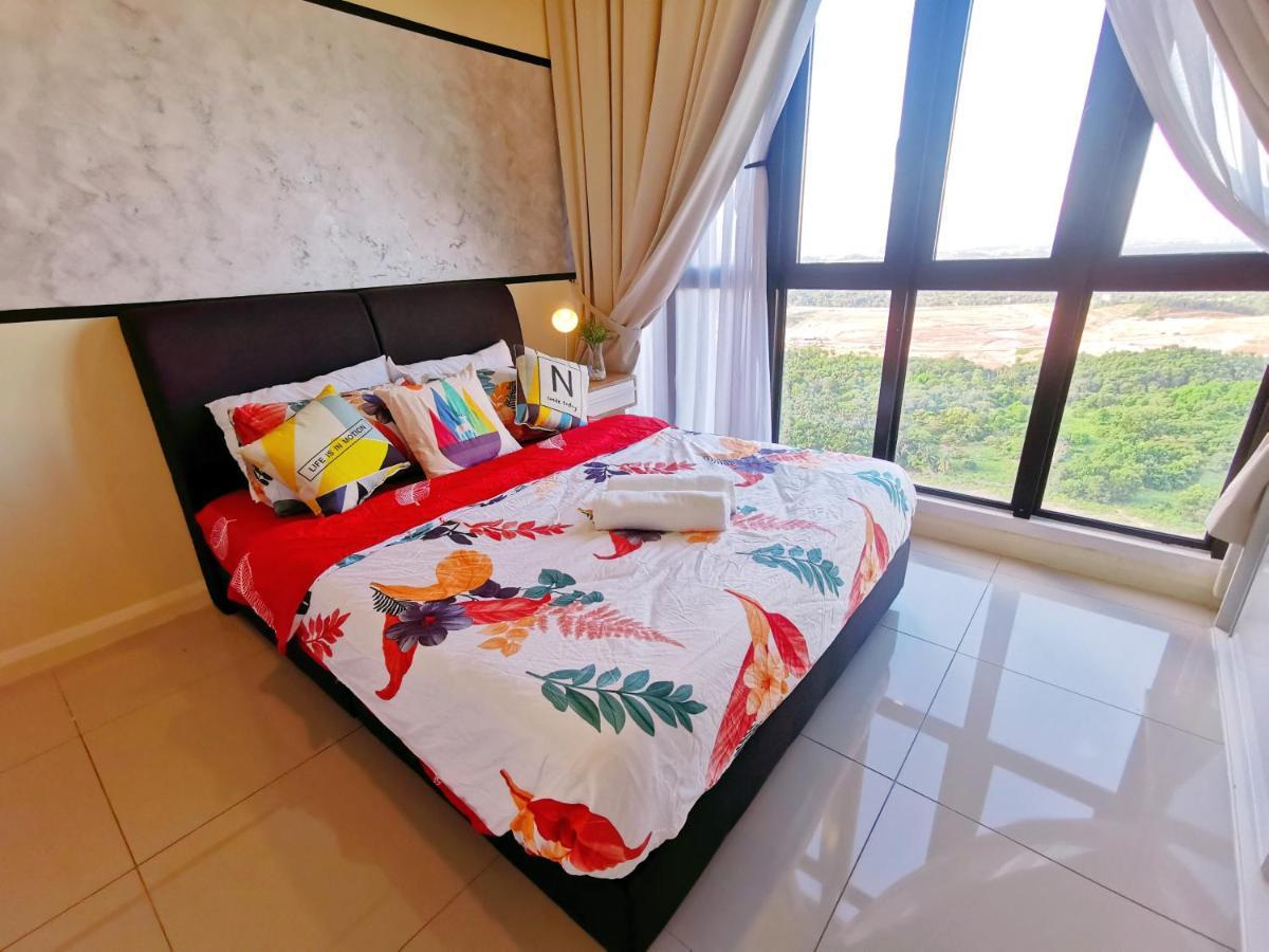 Legoland-Happyrainbow Suite At D'Pristine-8Pax With Lakeview 누사자야 외부 사진